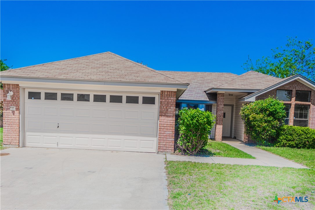 4407 Frontier Trail Property Photo 1
