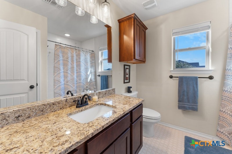 6909 Greenfield Drive Property Photo 32
