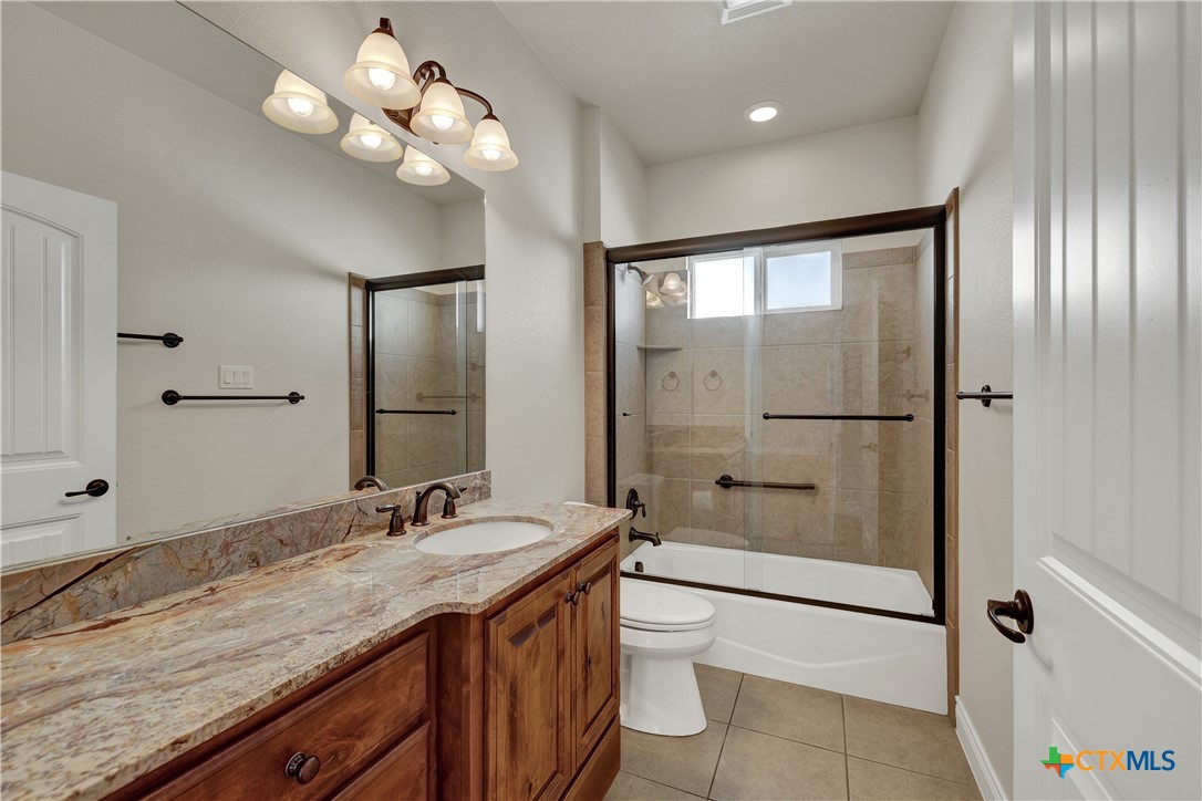 948 Hudson Lane Property Photo 32