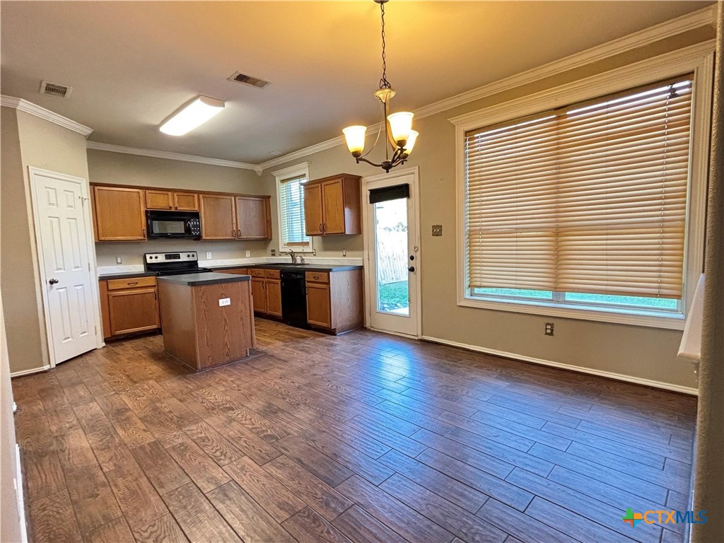 1017 Hamilton Street Property Photo 5