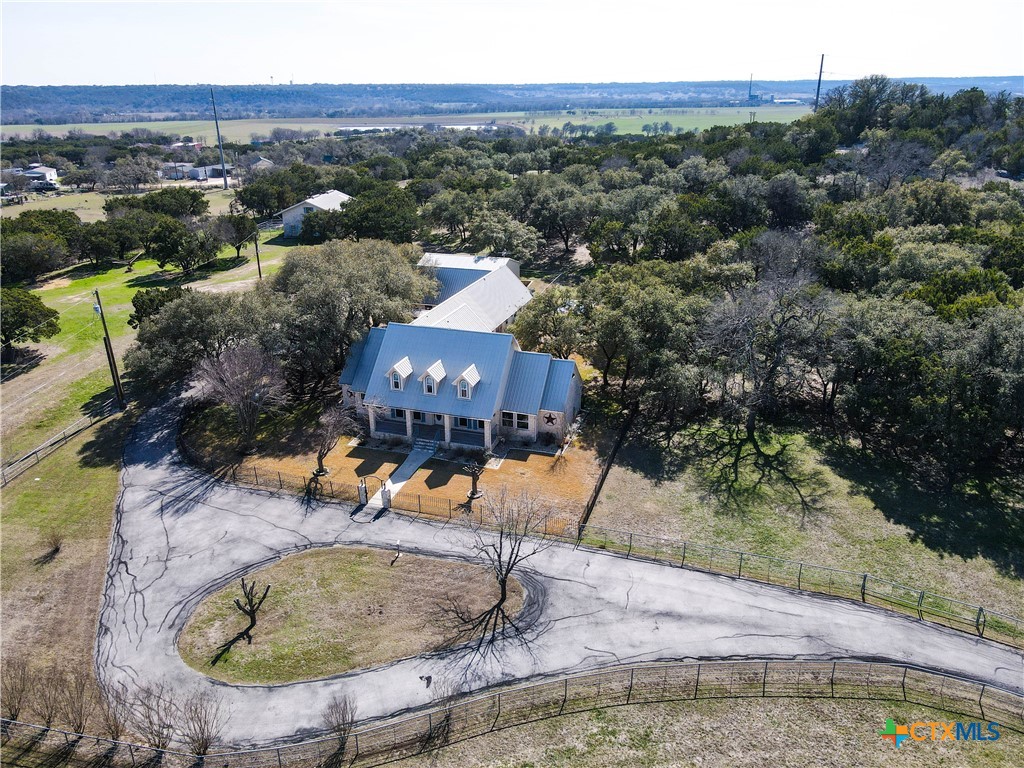 9821 Fm 439 Property Photo 2