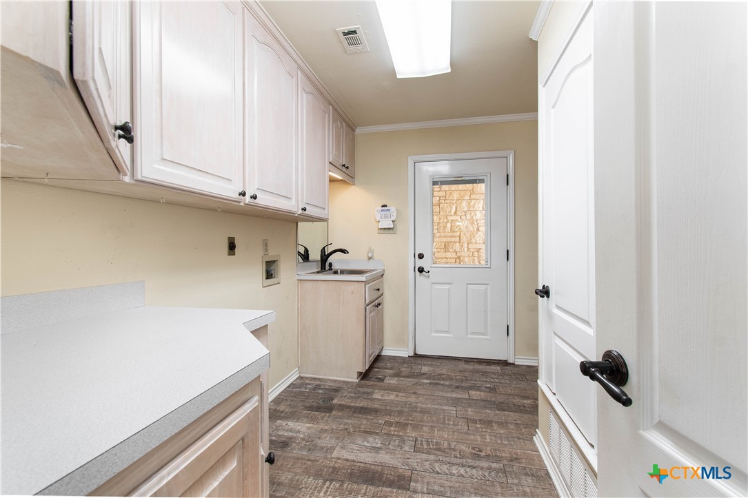 9821 Fm 439 Property Photo 13