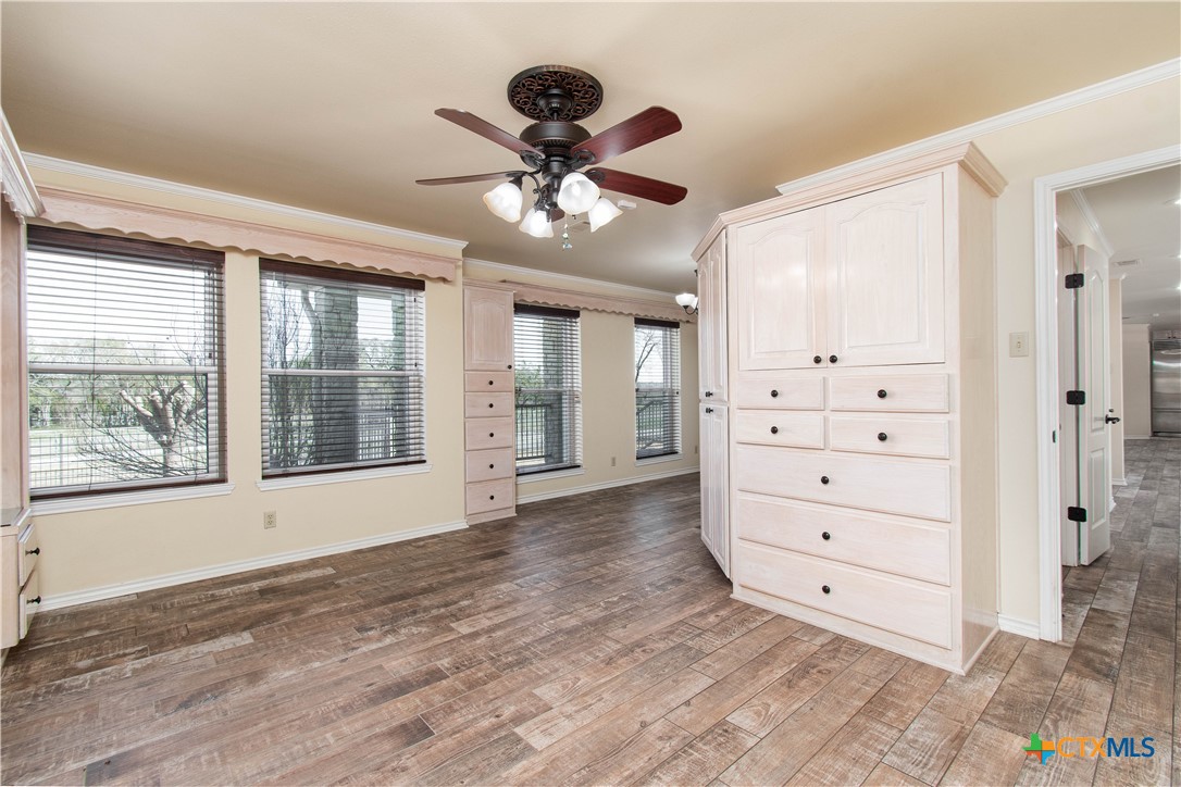 9821 Fm 439 Property Photo 14