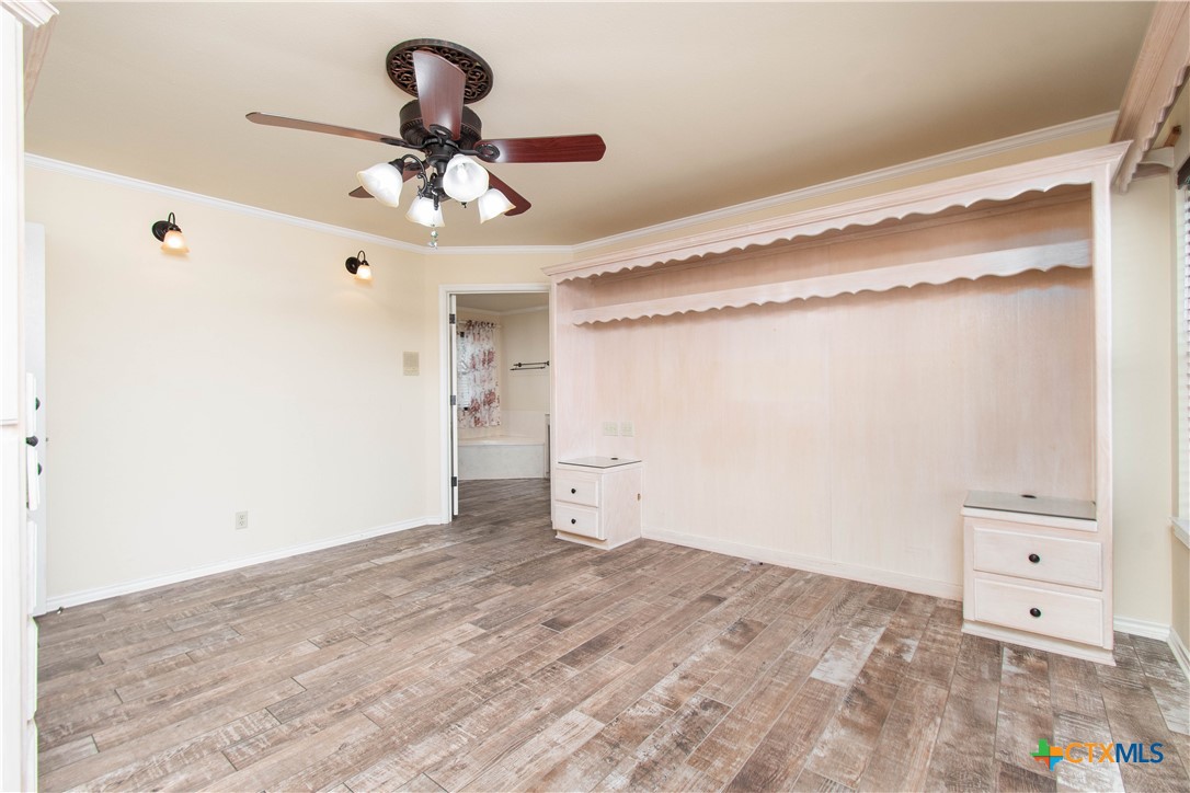 9821 Fm 439 Property Photo 15