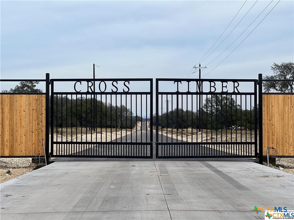 #175 Cross Timber Ranch Property Photo 4