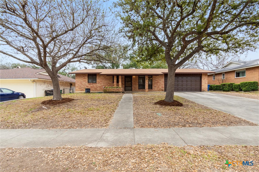 3226 Colony Drive Property Photo