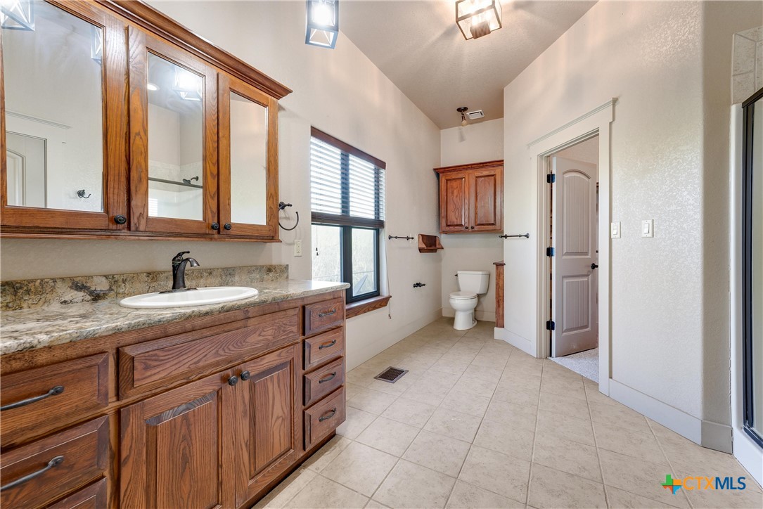 11425 E Us-90 Property Photo 33