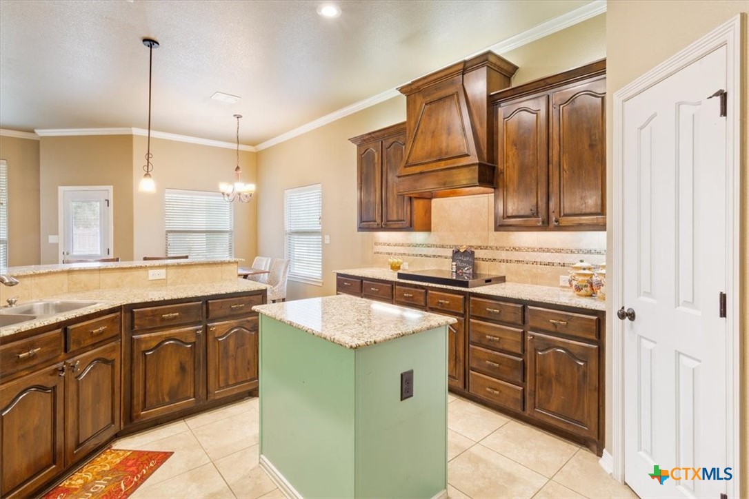 1803 Tejon Court Property Photo 16