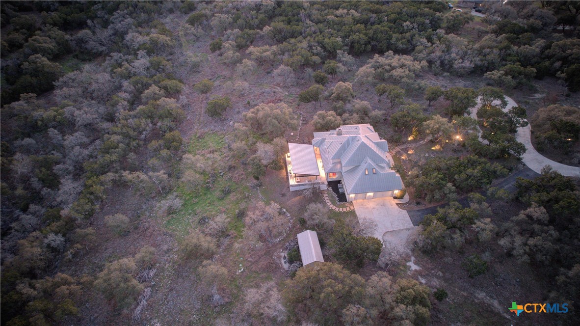 359 Cambridge Drive Property Photo 6