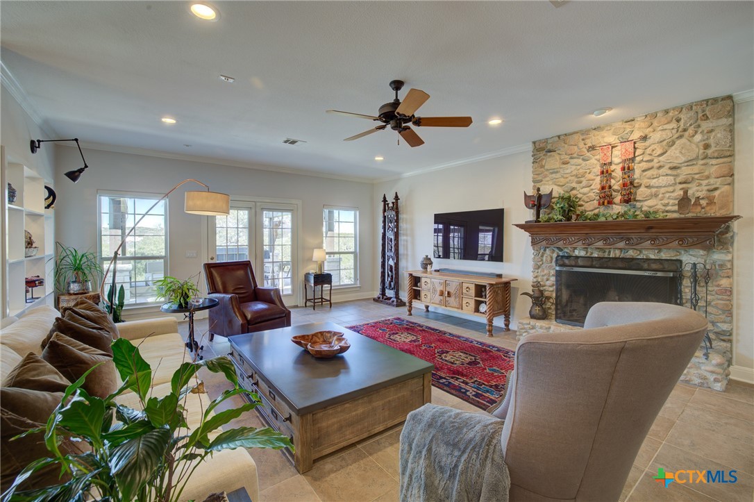 359 Cambridge Drive Property Photo 15