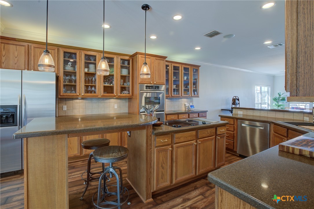 359 Cambridge Drive Property Photo 16