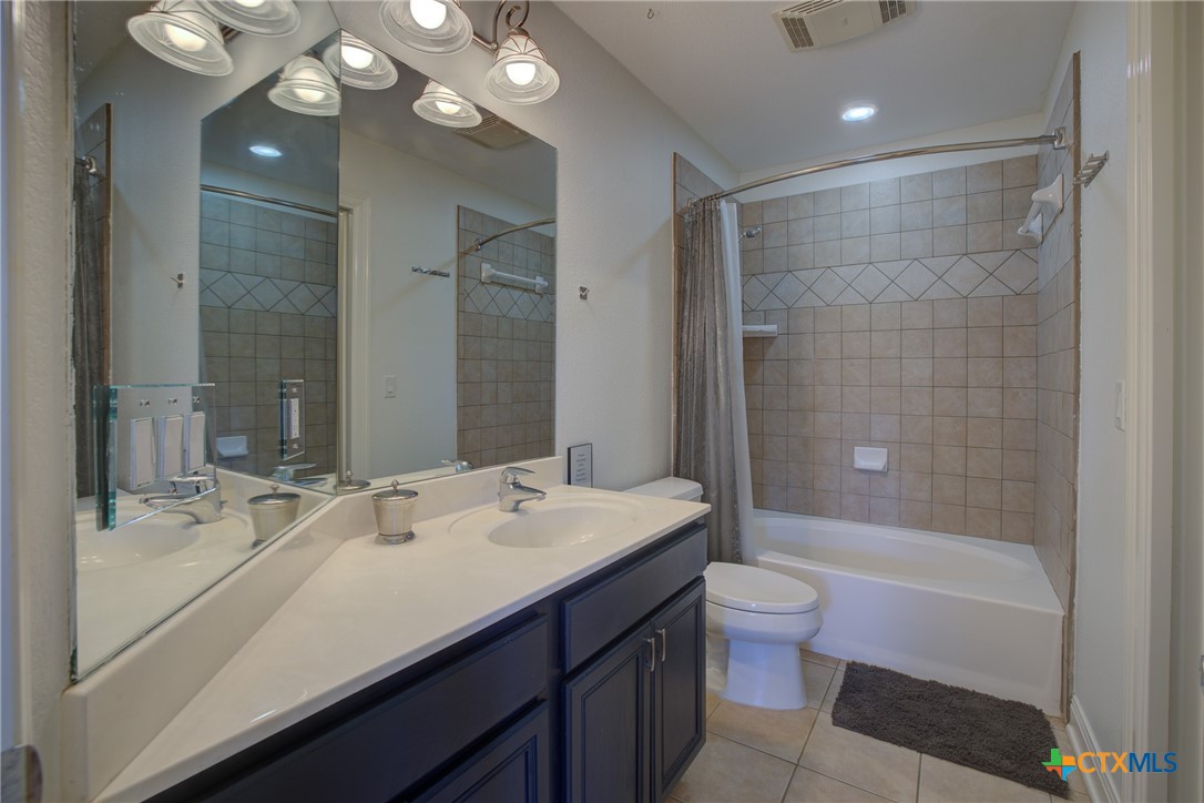 359 Cambridge Drive Property Photo 33