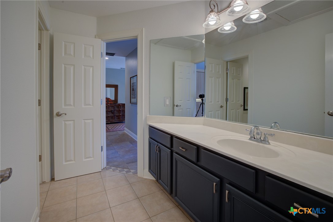 359 Cambridge Drive Property Photo 36