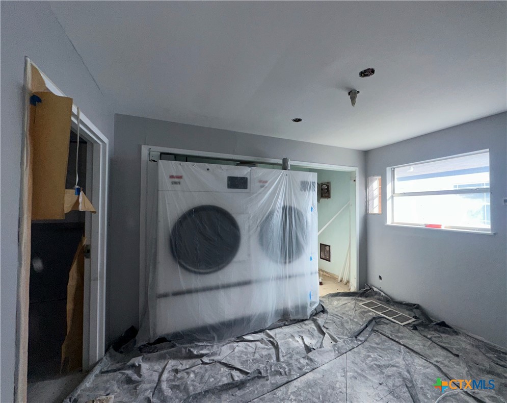 1405 W Storey Property Photo 25