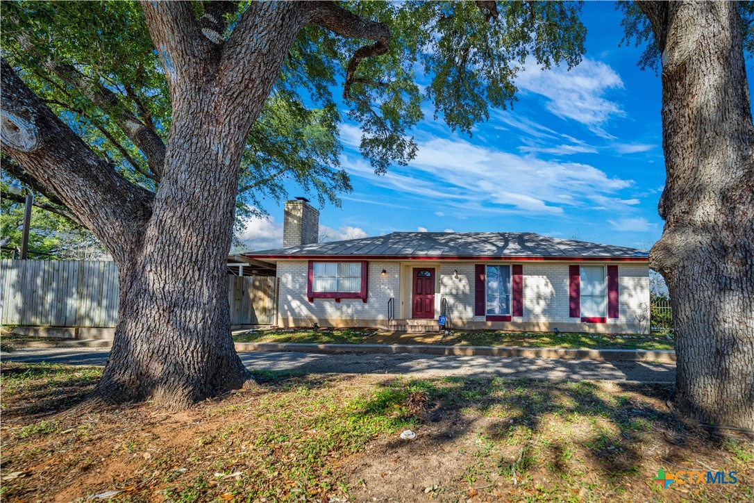 1305 G Street Property Photo