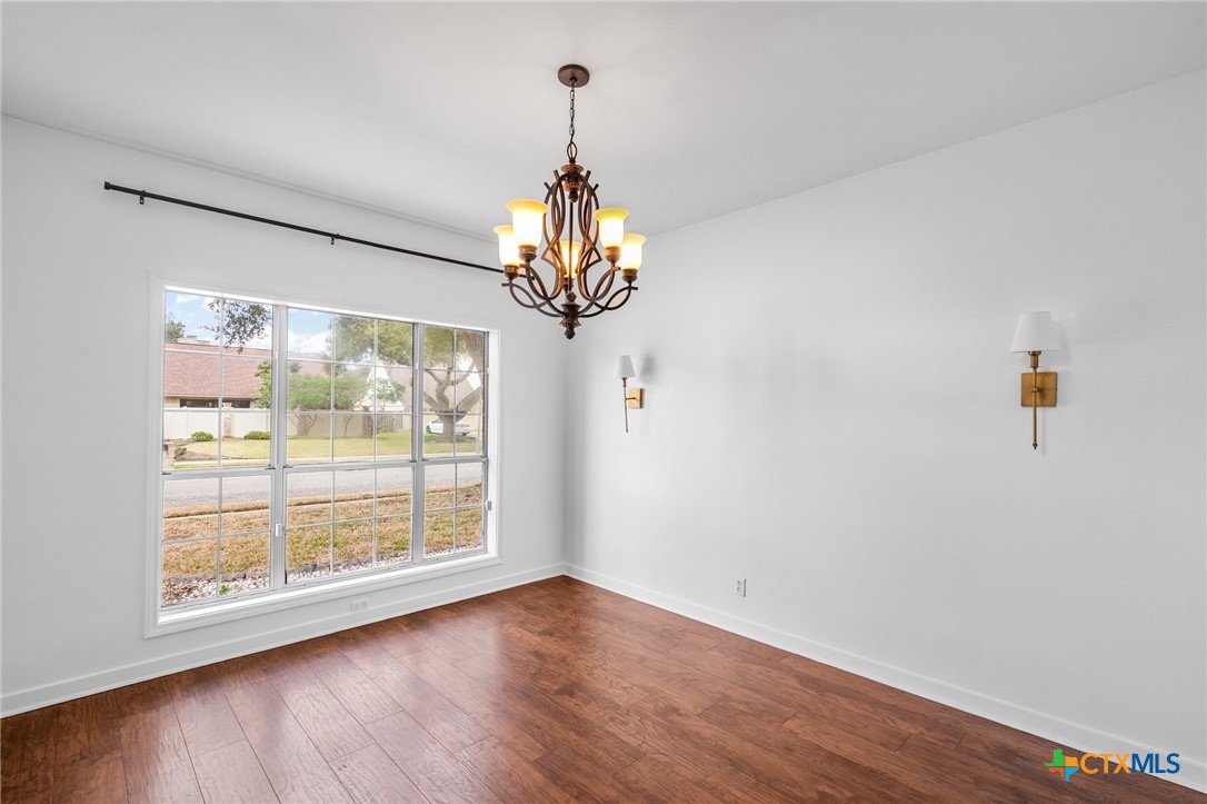 207 Champions Row Property Photo 7