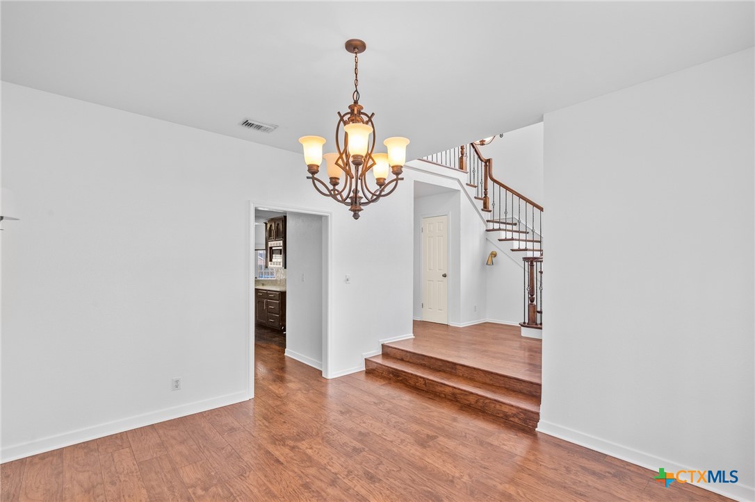 207 Champions Row Property Photo 8