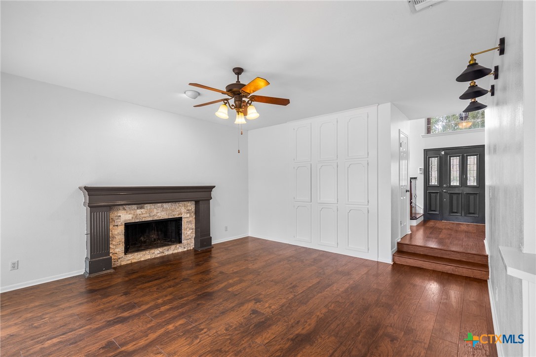 207 Champions Row Property Photo 10