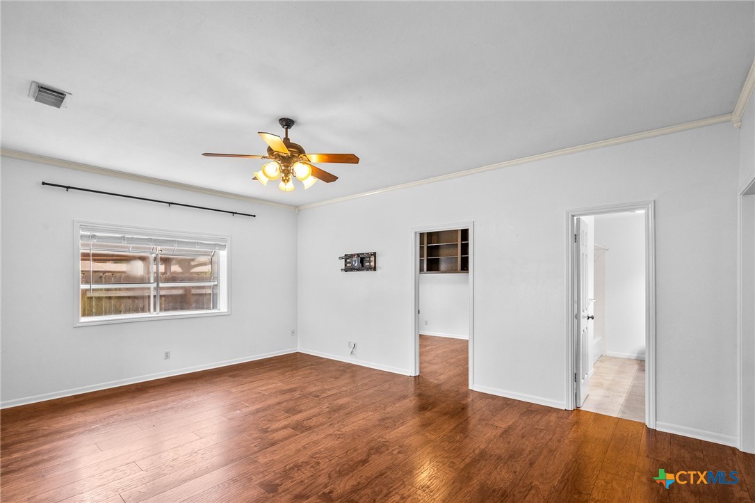 207 Champions Row Property Photo 17