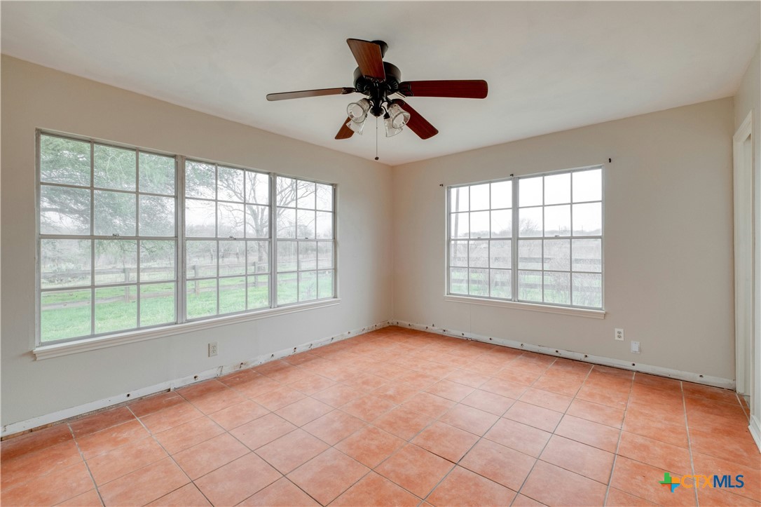 103 Robin Lane Property Photo 19