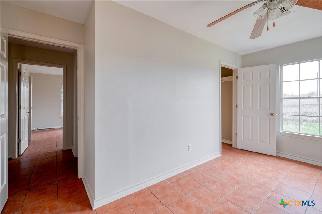 103 Robin Lane Property Photo 26