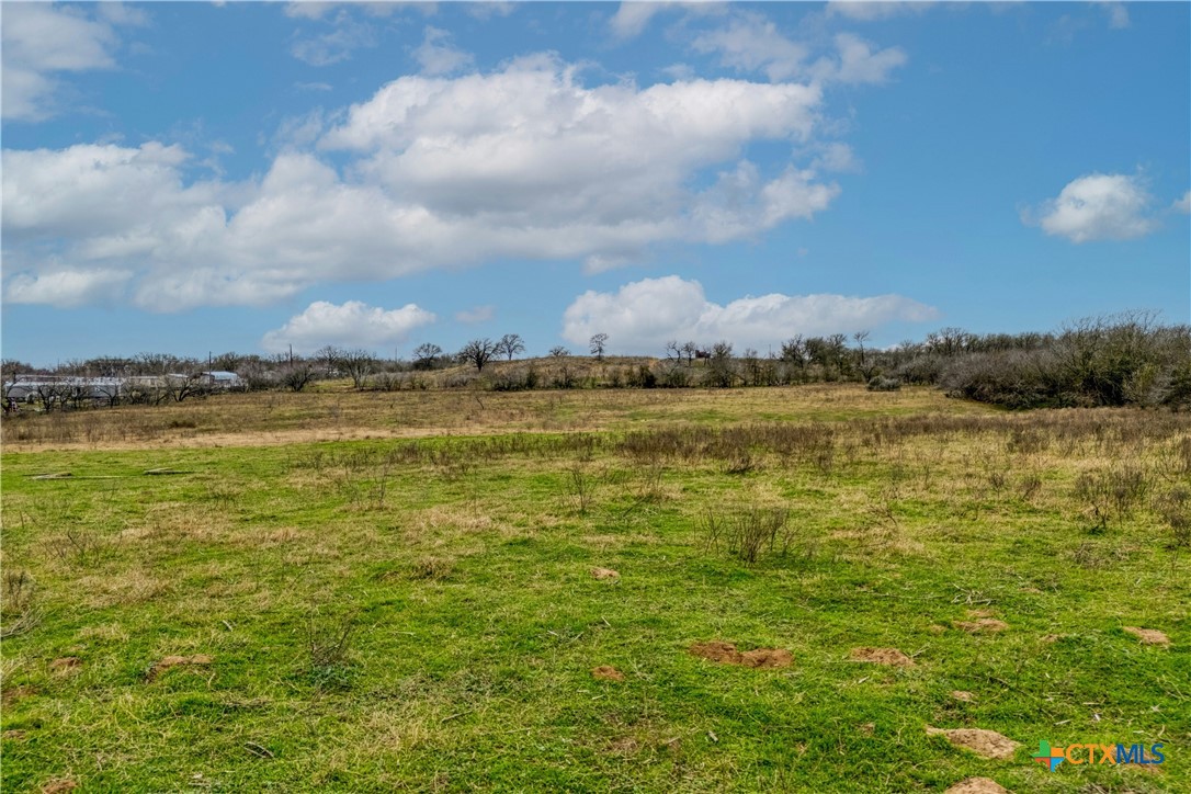 103 Robin Lane Property Photo 37