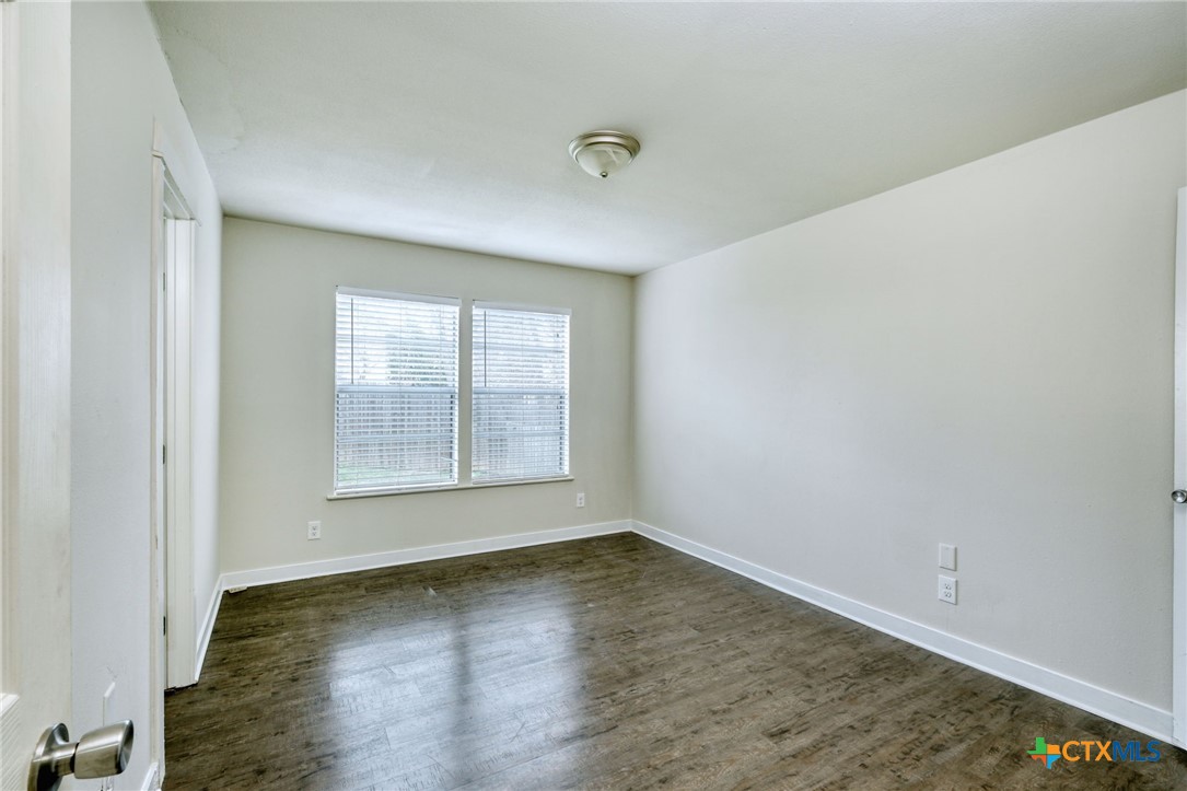 6407 Auburn Drive Property Photo 6