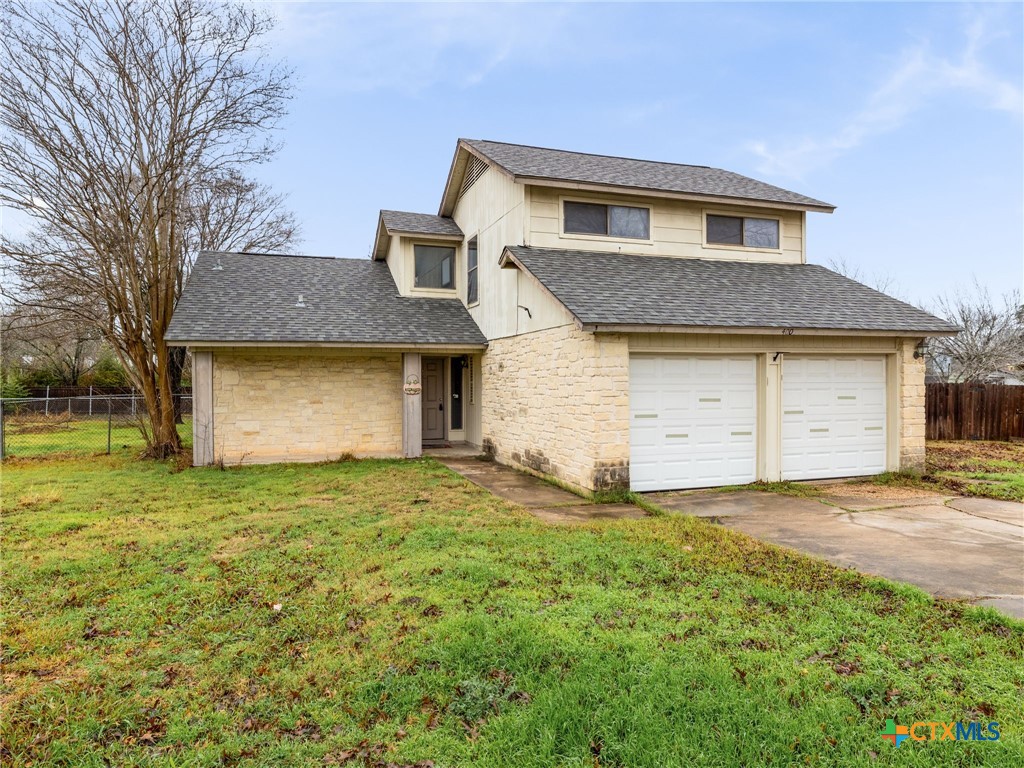 400 El Secreto Street Property Photo
