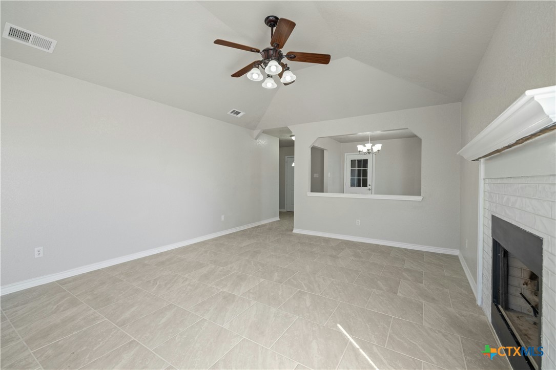 513 Harper Street Property Photo 11