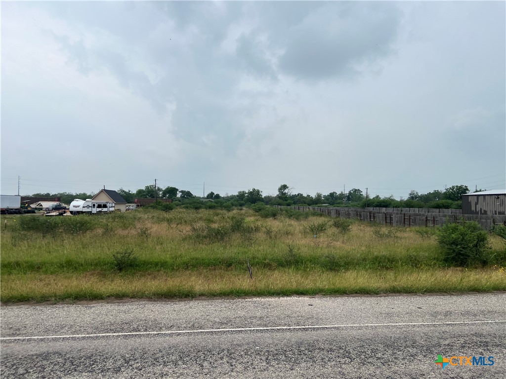 10071 N Us 59 Highway Property Photo 2
