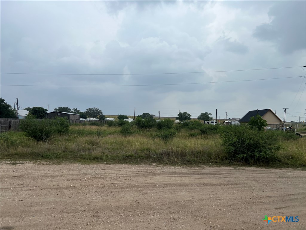 10071 N Us 59 Highway Property Photo 4