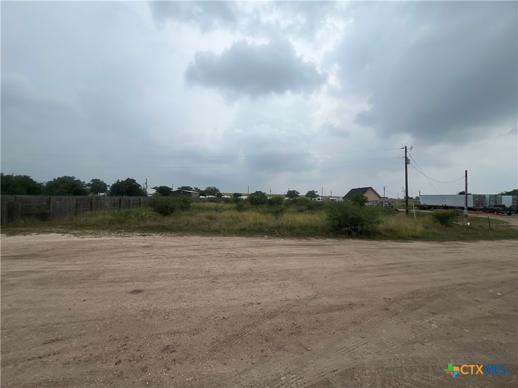 10071 N Us 59 Highway Property Photo 5