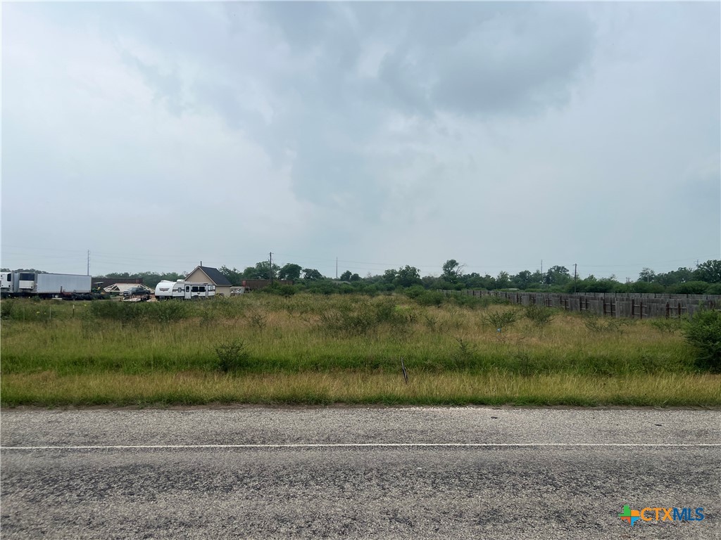 10071 N Us 59 Highway Property Photo 2