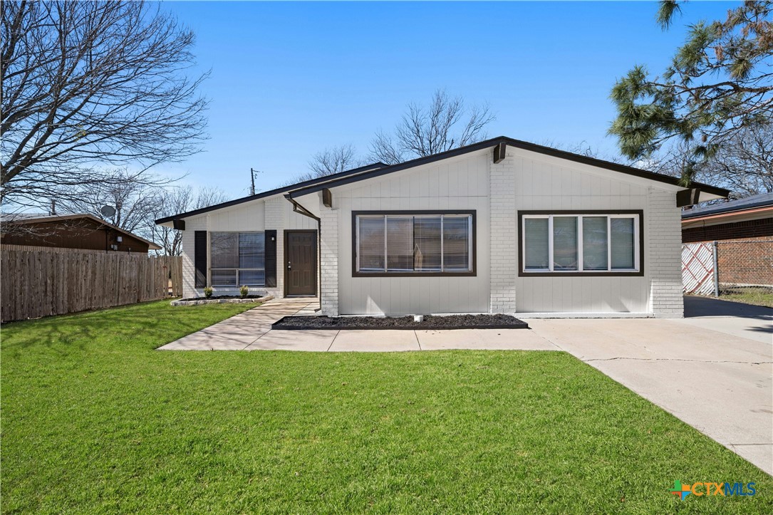 2301 Malakoff Street Property Photo