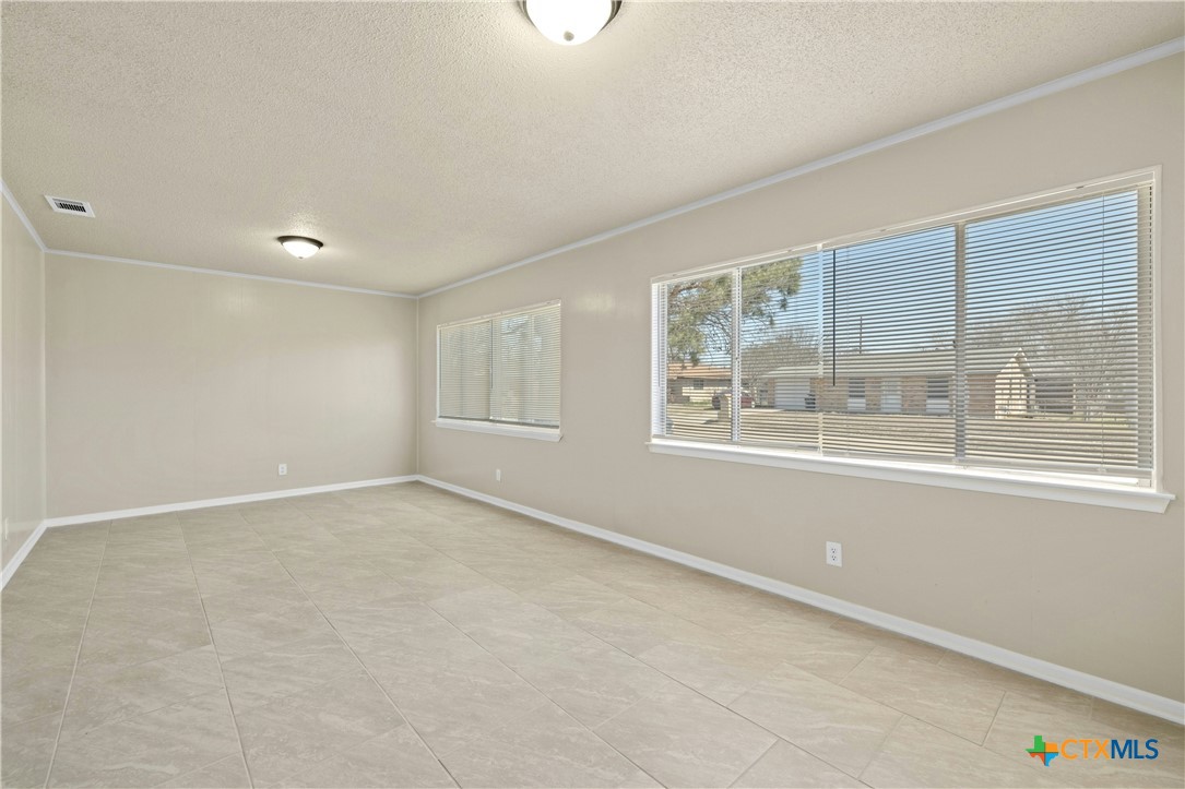 2301 Malakoff Street Property Photo 10