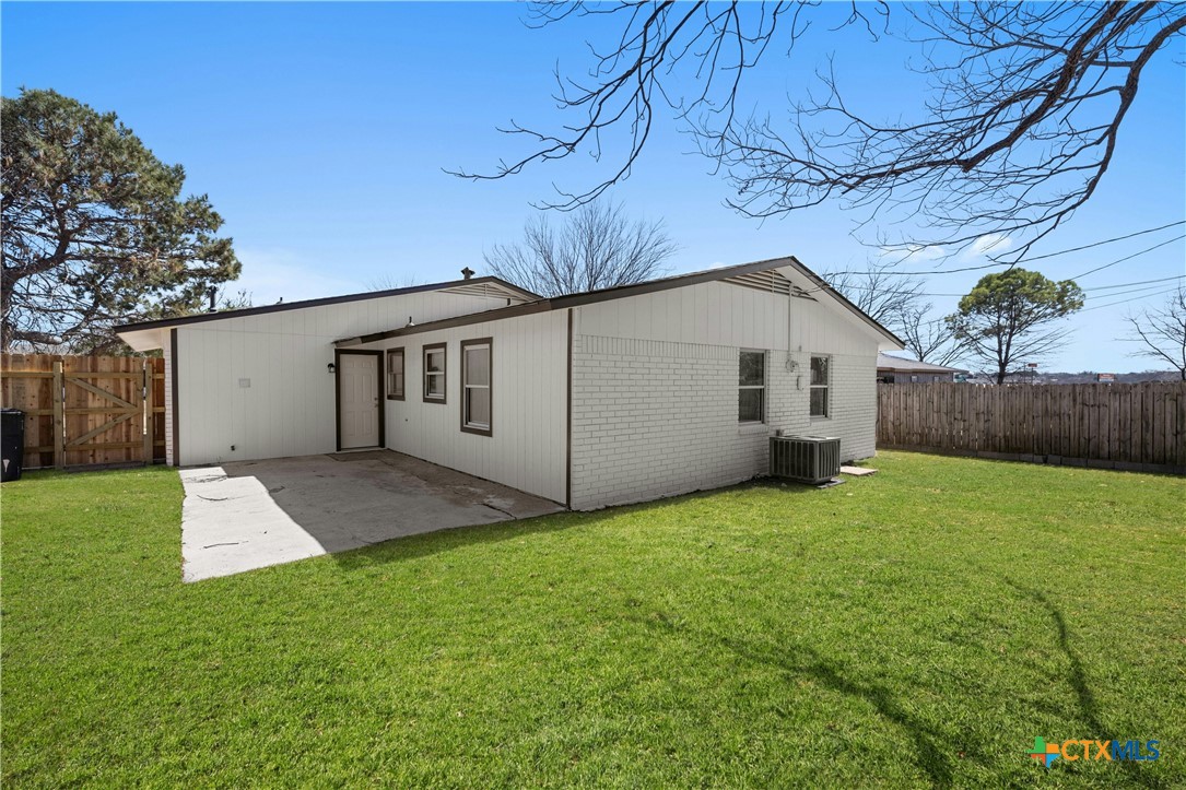 2301 Malakoff Street Property Photo 25