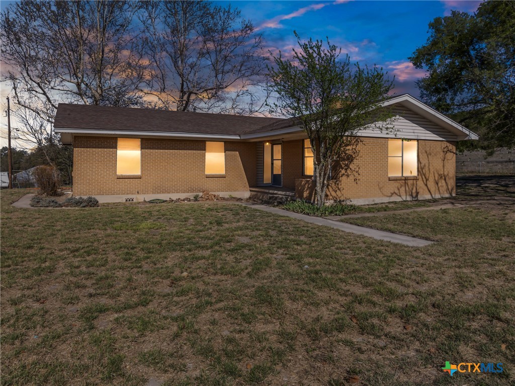 8629 Fm 1960 Property Photo 2