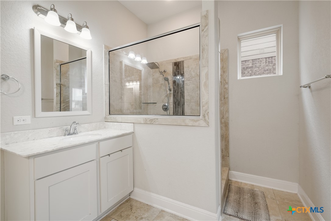 12154 Casparis Property Photo 12