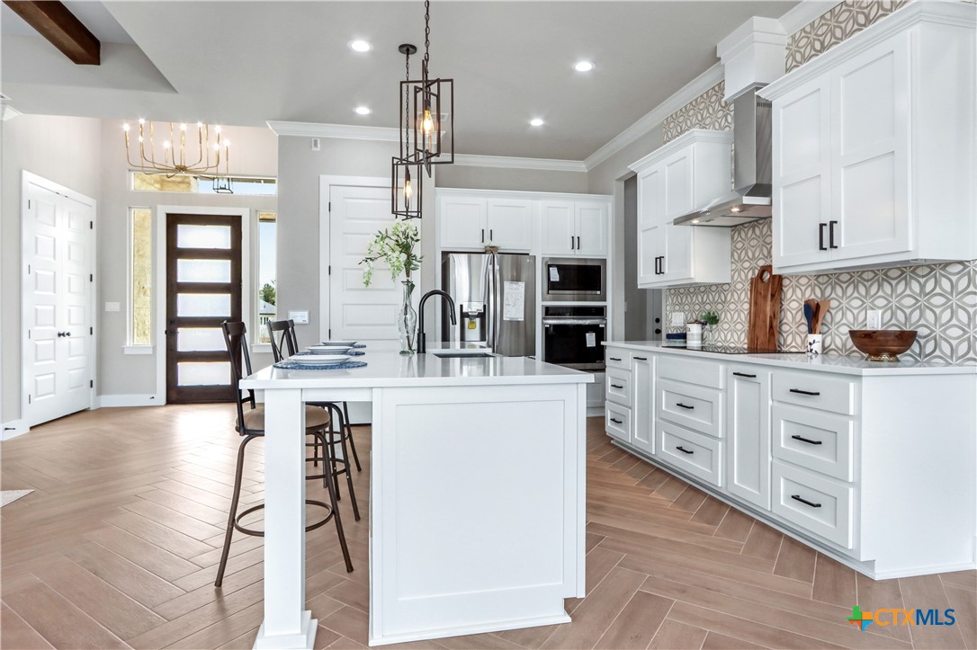 805 John Price Property Photo 13
