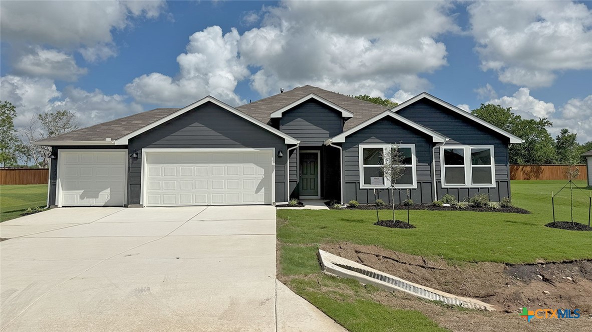 325 BARRON ESTATE Drive Property Photo 1