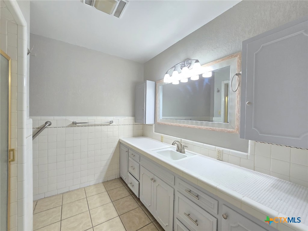 113 Apache Drive Property Photo 18