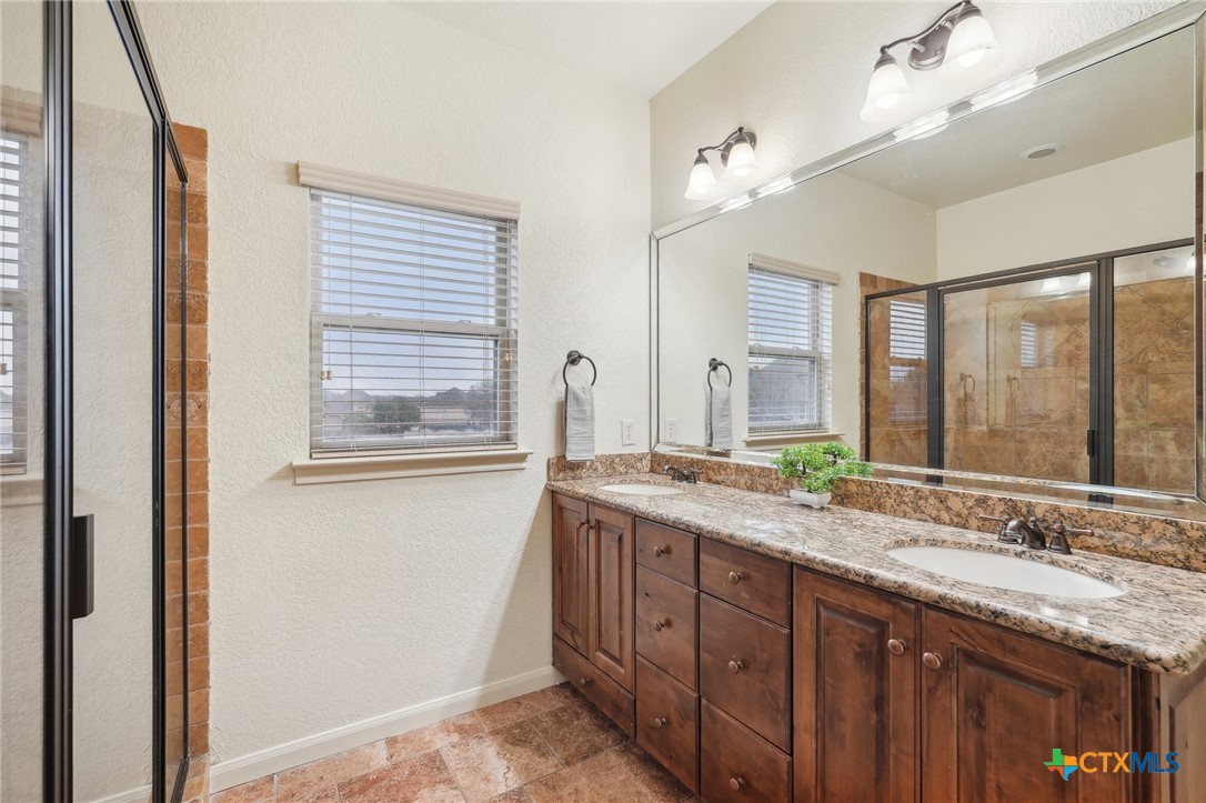2622 Fairwood Drive Property Photo 38