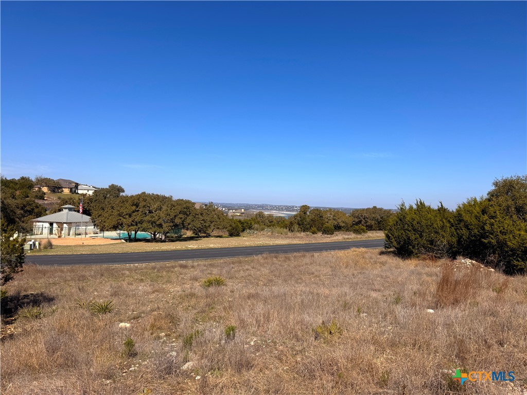 344 Scarlet Court Property Photo 14