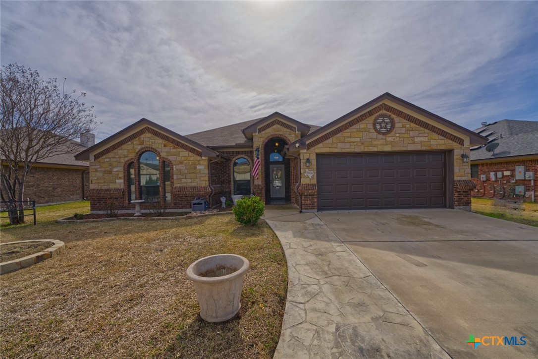 2904 Legacy Lane Property Photo