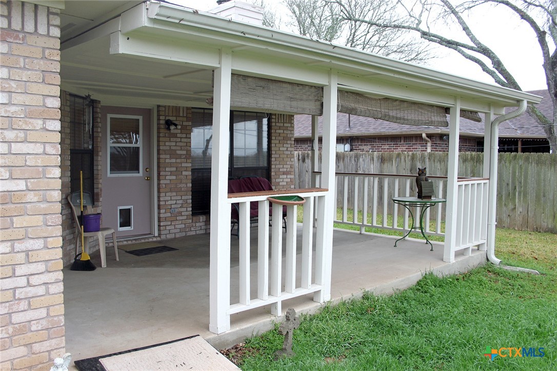 903 San Jacinto Street Property Photo 6
