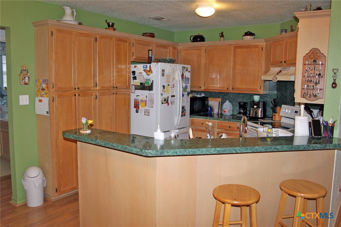 903 San Jacinto Street Property Photo 8