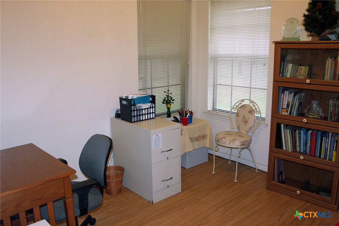 903 San Jacinto Street Property Photo 11