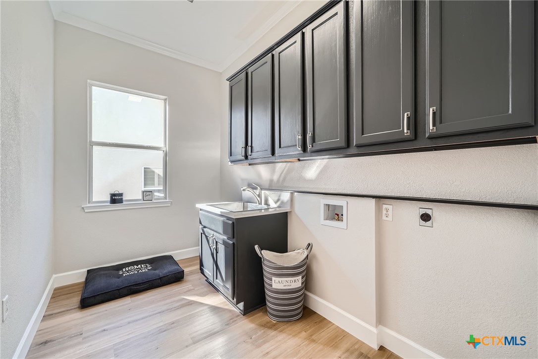 102 Blue Sky Court Property Photo 21