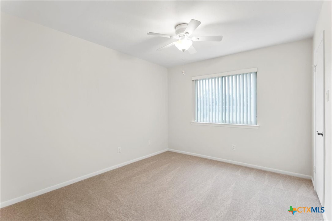 9413 Sherbrooke Street Property Photo 23