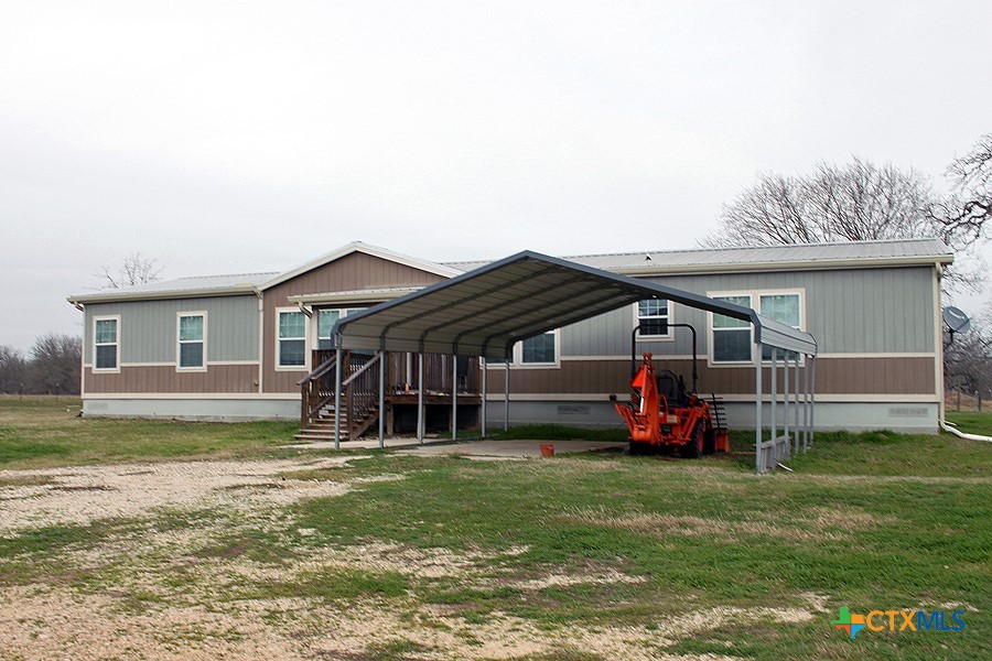 Alma Brewer Strawn Elementary Real Estate Listings Main Image